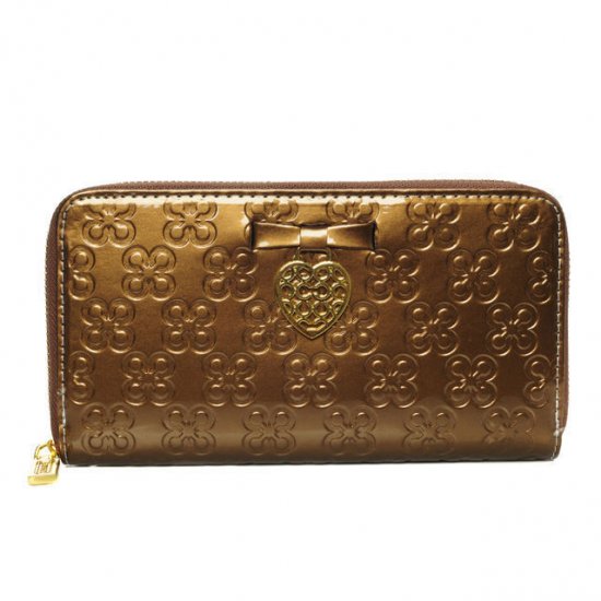 Coach Waverly Hearts Accordion Zip Large Gold Wallets DVF | Coach Outlet Canada